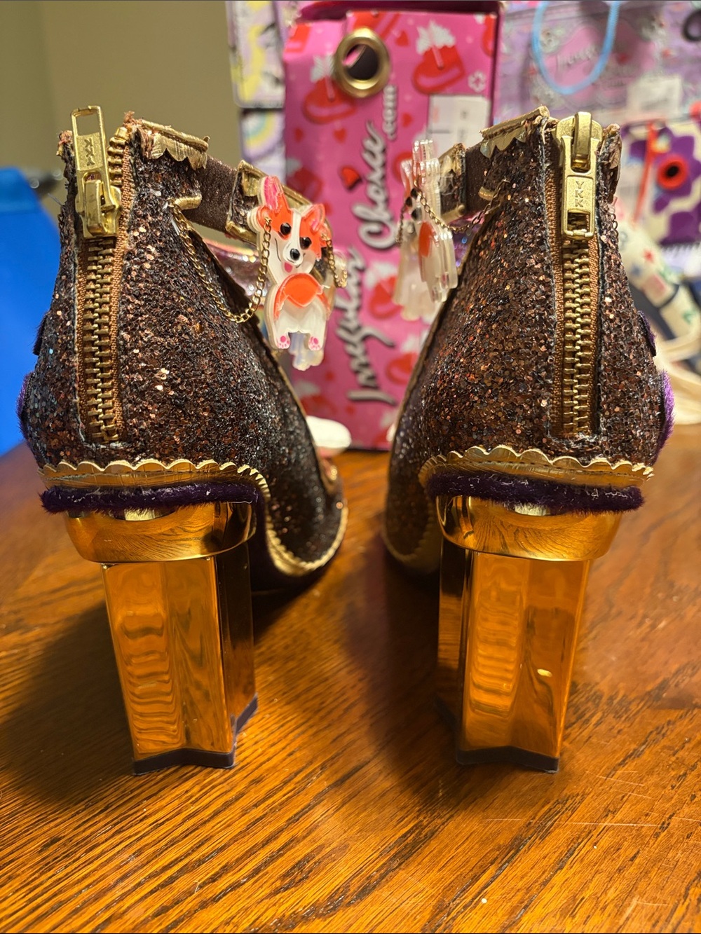 Irregular Choice BNIB size 39/8 Give a dog a bone - Picture 3 of 8